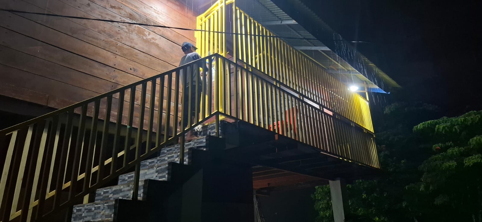 Pembuatan Tralis di SP 2